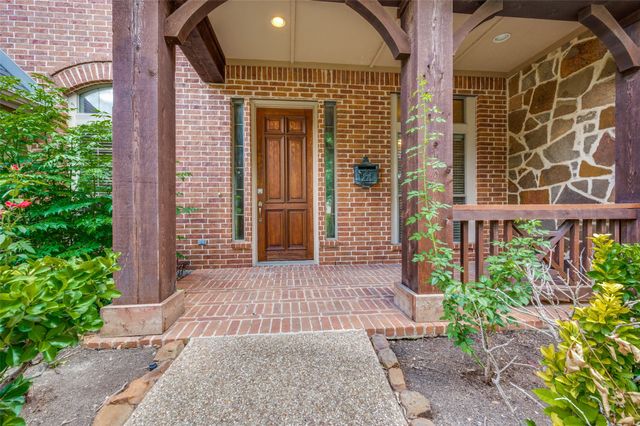 2420 Damsel Katie Drive, Lewisville, TX 75056