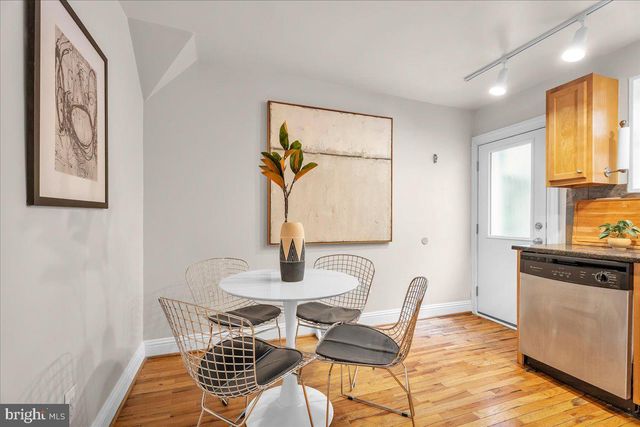 823 S 10TH ST, Philadelphia, PA 19147