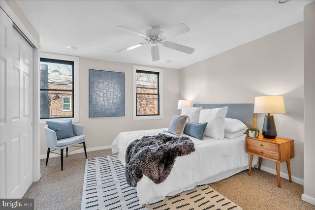 823 S 10TH ST, Philadelphia, PA 19147