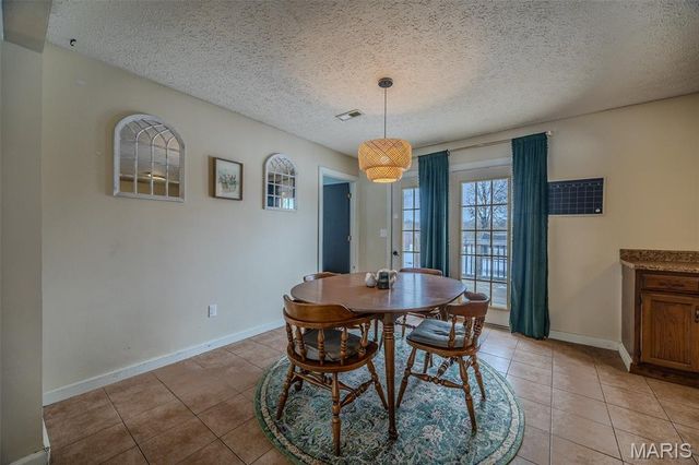 26184 Silver Lane, Waynesville, MO 65583