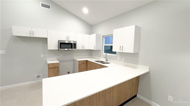 612 Oriole Road, Weslaco, TX 78596