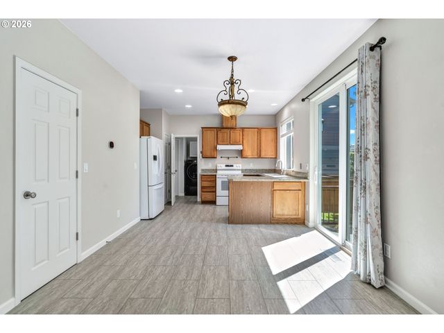 1783 Nw 8TH Ave, Hillsboro, OR 97124