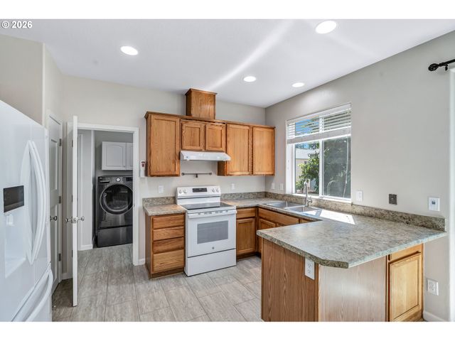 1783 Nw 8TH Ave, Hillsboro, OR 97124