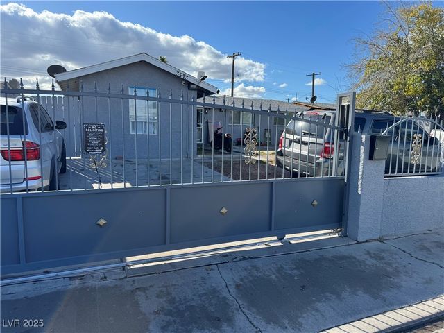 3573 San Pascual Avenue, Las Vegas, NV 89115