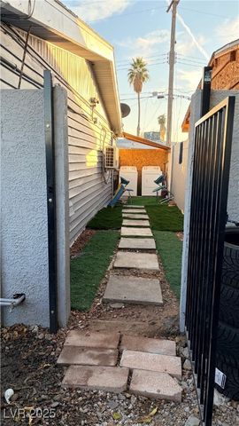 3573 San Pascual Avenue, Las Vegas, NV 89115