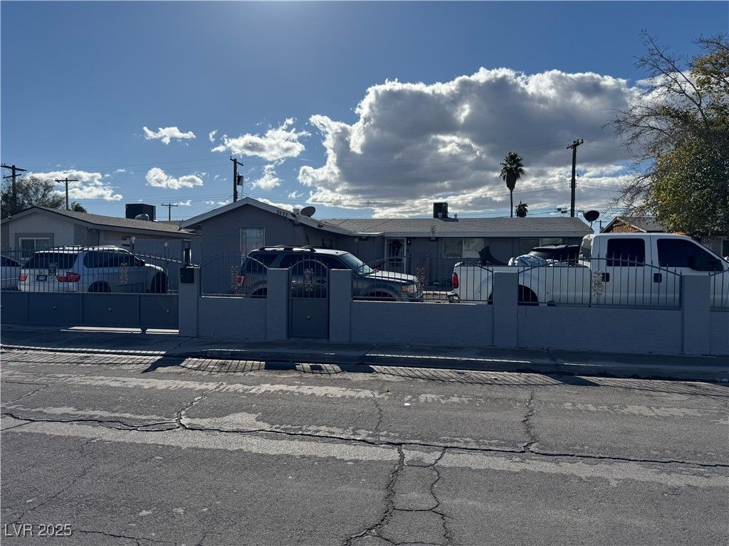 3573 San Pascual Avenue, Las Vegas, NV 89115