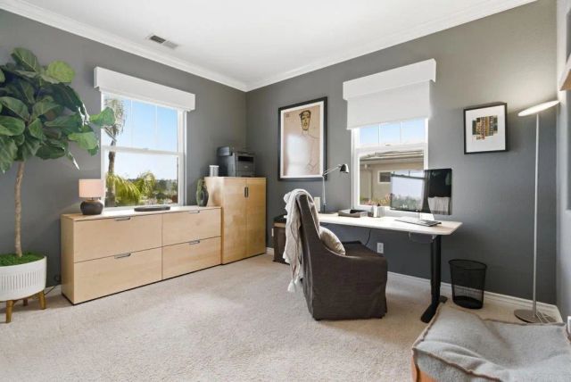 4046 Lago Di Grata Cir, San Diego, CA 92130