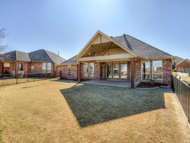 15717 Traditions Boulevard, Edmond, OK 73013