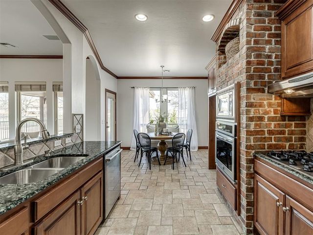 15717 Traditions Boulevard, Edmond, OK 73013