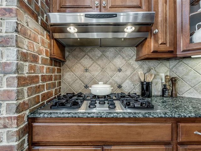 15717 Traditions Boulevard, Edmond, OK 73013