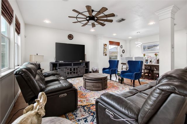 6505 Macarena Dr, Corpus Christi, TX 78414