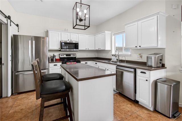 6505 Macarena Dr, Corpus Christi, TX 78414