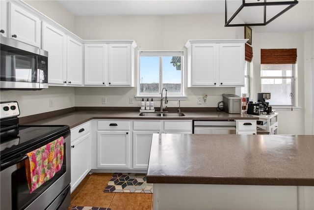 6505 Macarena Dr, Corpus Christi, TX 78414