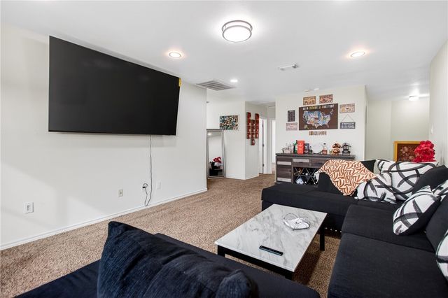 6505 Macarena Dr, Corpus Christi, TX 78414