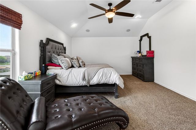 6505 Macarena Dr, Corpus Christi, TX 78414