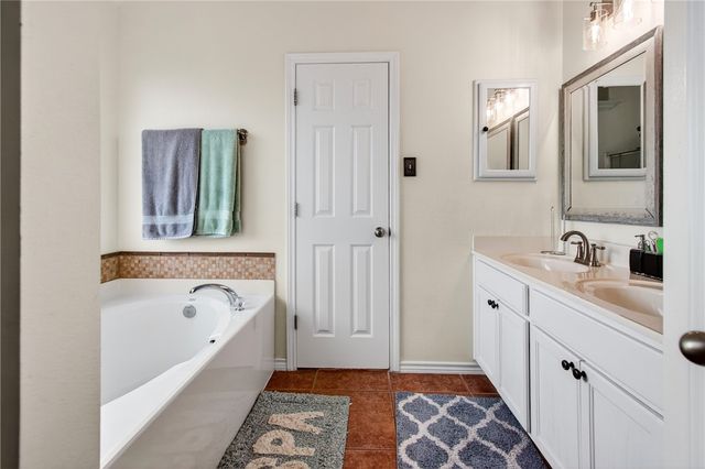 6505 Macarena Dr, Corpus Christi, TX 78414