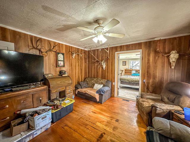 679 New Hope Church Road, Barbourville, KY 40906