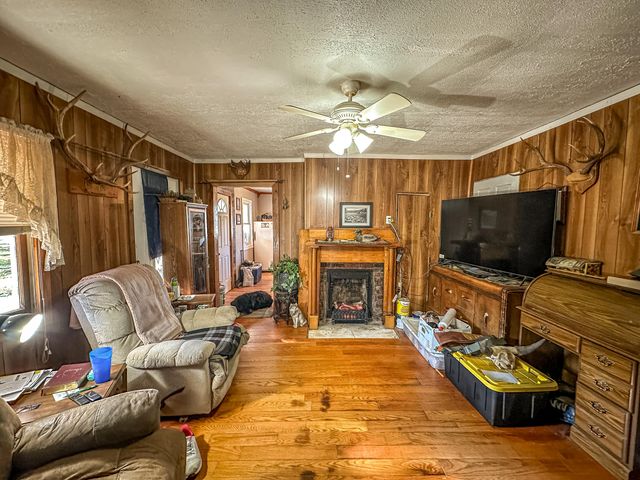 679 New Hope Church Road, Barbourville, KY 40906