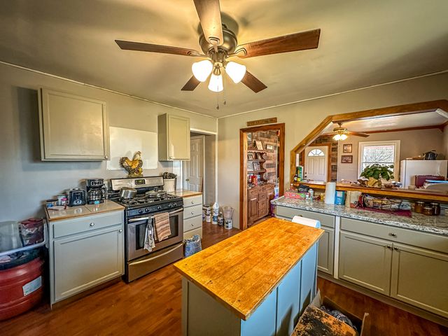 679 New Hope Church Road, Barbourville, KY 40906