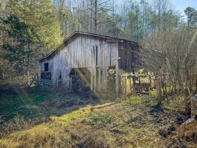 679 New Hope Church Road, Barbourville, KY 40906