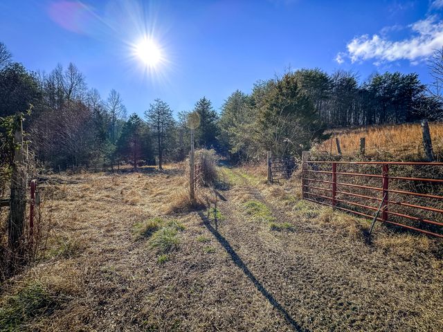 679 New Hope Church Road, Barbourville, KY 40906