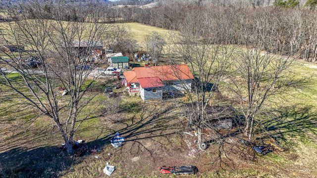 679 New Hope Church Road, Barbourville, KY 40906