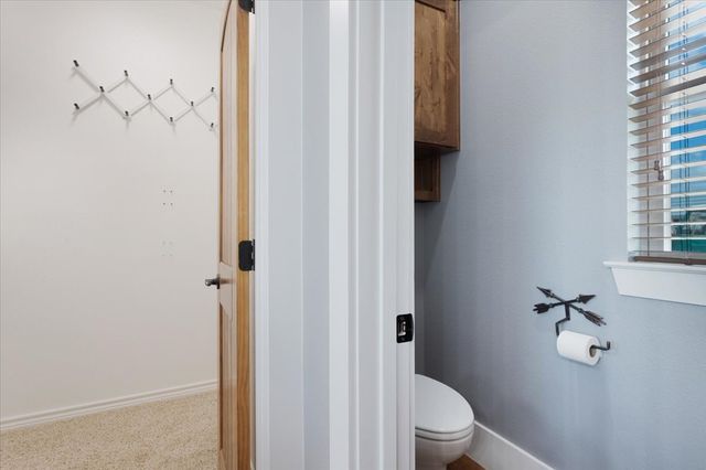 516 Spring Town Road, Van Alstyne, TX 75495