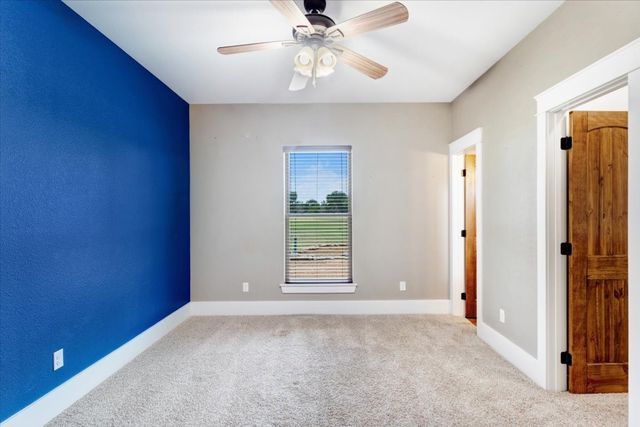 516 Spring Town Road, Van Alstyne, TX 75495