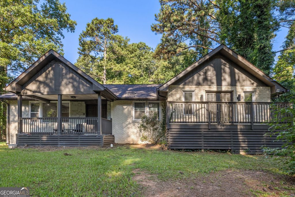 2055 Grant Road SW, Atlanta, GA 30331