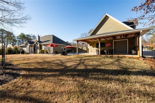 8620 Copperridge Drive, Winston, GA 30187