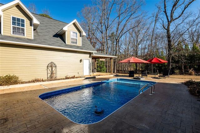 8620 Copperridge Drive, Winston, GA 30187