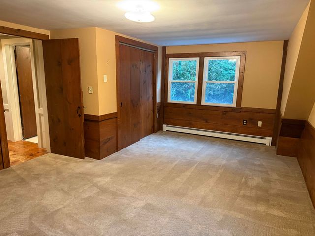 4 Corwin Drive, Derry, NH 03038
