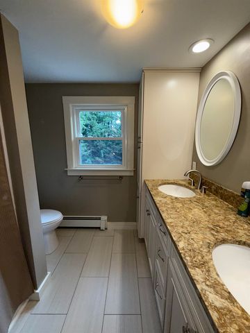 4 Corwin Drive, Derry, NH 03038