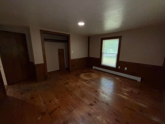 4 Corwin Drive, Derry, NH 03038