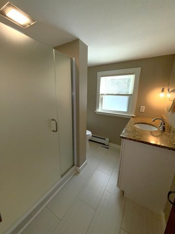 4 Corwin Drive, Derry, NH 03038