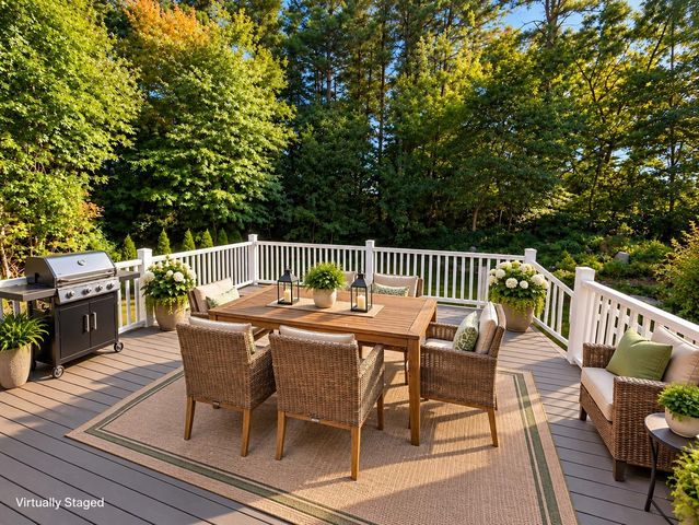 4 Corwin Drive, Derry, NH 03038
