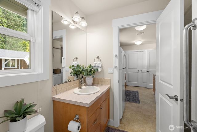 2711 103rd Street Ct NW, Gig Harbor, WA 98332