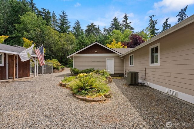 2711 103rd Street Ct NW, Gig Harbor, WA 98332
