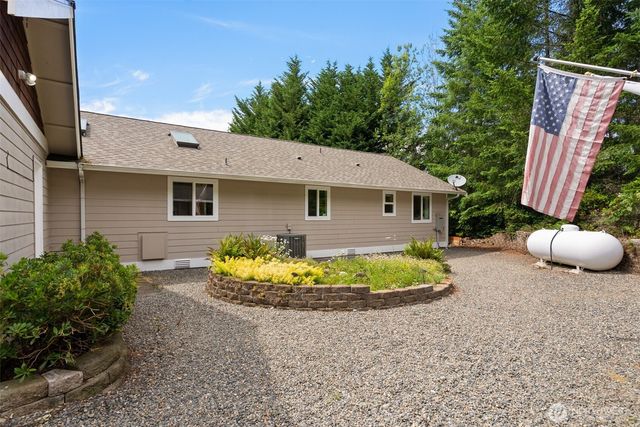2711 103rd Street Ct NW, Gig Harbor, WA 98332