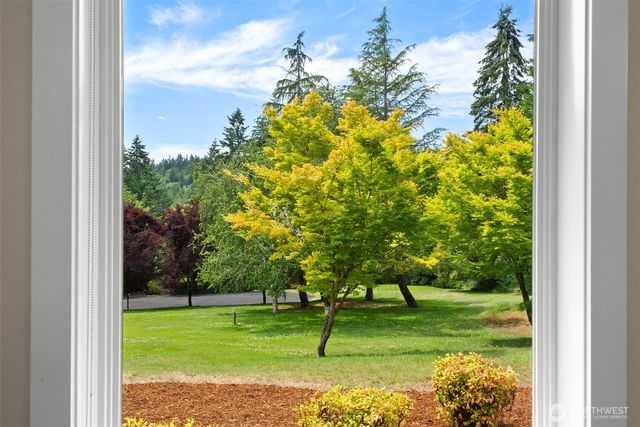 2711 103rd Street Ct NW, Gig Harbor, WA 98332