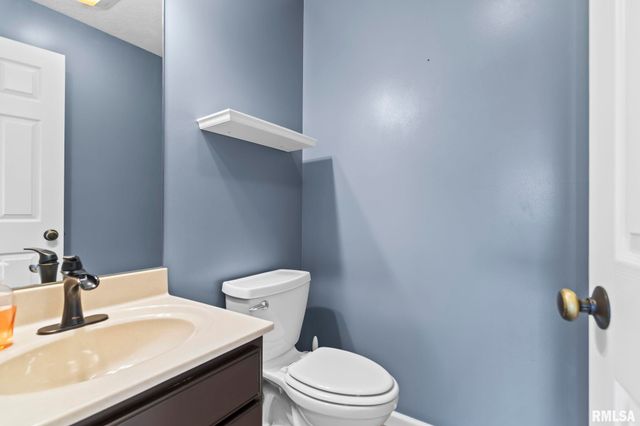 2916 Tanner Road, Springfield, IL 62702