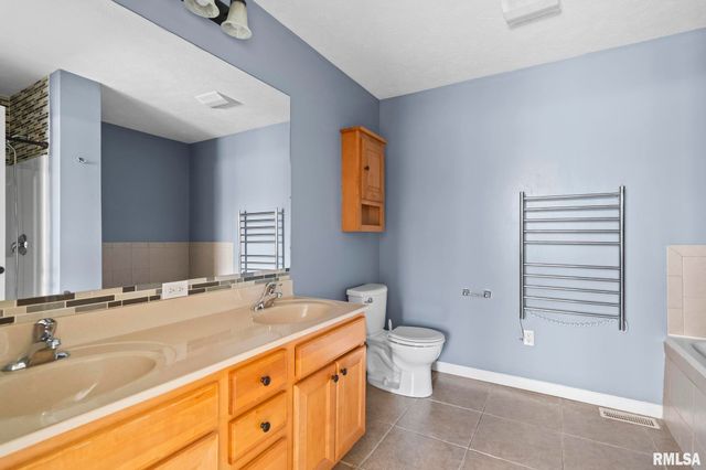 2916 Tanner Road, Springfield, IL 62702