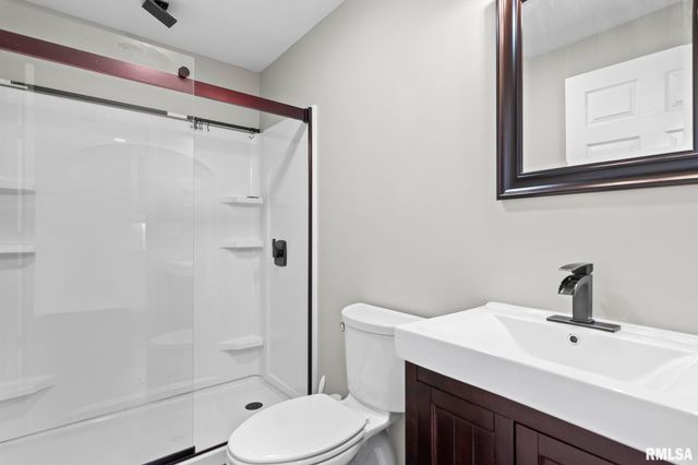 2916 Tanner Road, Springfield, IL 62702