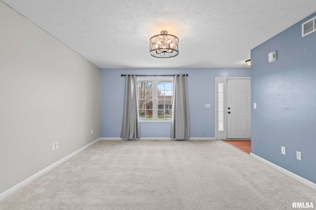 2916 Tanner Road, Springfield, IL 62702