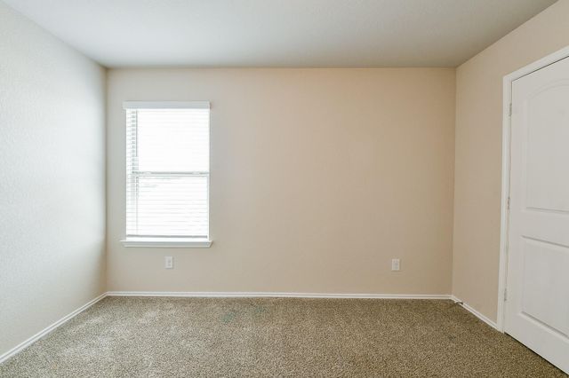 16744 Lonely Pines Drive, Conroe, TX 77302