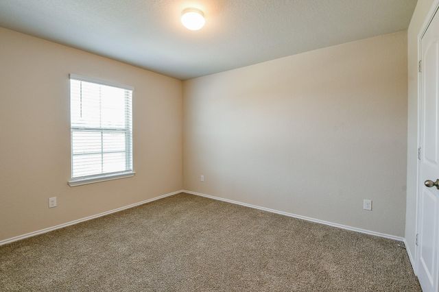 16744 Lonely Pines Drive, Conroe, TX 77302