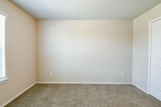 16744 Lonely Pines Drive, Conroe, TX 77302