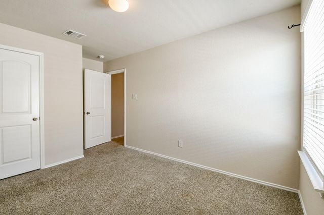 16744 Lonely Pines Drive, Conroe, TX 77302