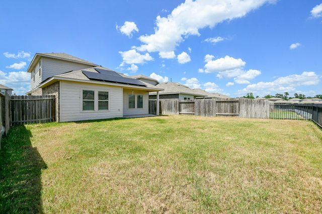 16744 Lonely Pines Drive, Conroe, TX 77302