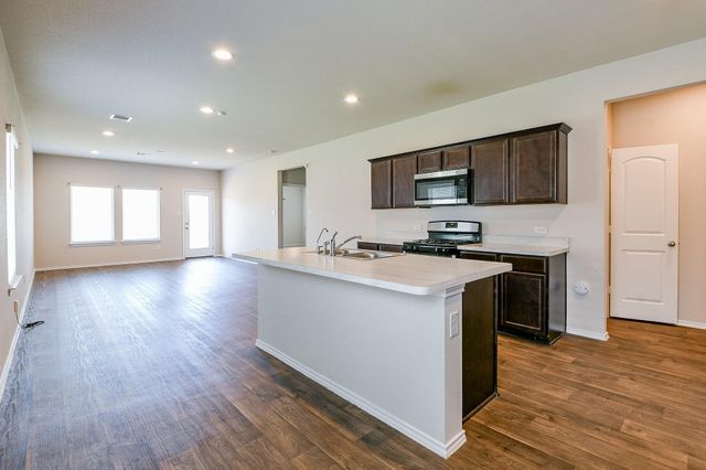 16744 Lonely Pines Drive, Conroe, TX 77302